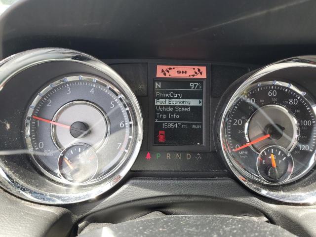 Photo 9 from auction – 2016 CHRYSLER TOWN & COU with VIN 2C4RC1GG4GR135635