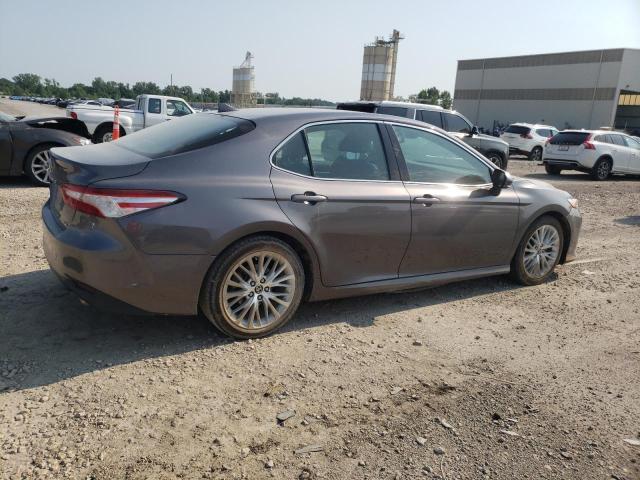 Photo 3 from auction – 2020 TOYOTA CAMRY XLE with VIN 4T1F11AK2LU959244