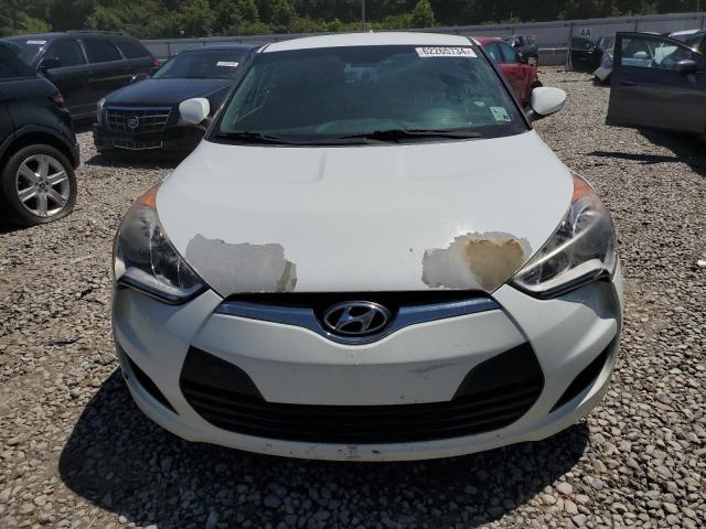 Photo 5 from auction – 2016 HYUNDAI VELOSTER with VIN KMHTC6AD4GU277760