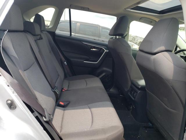 Photo 11 from auction – 2019 TOYOTA RAV4 XLE with VIN JTMP1RFV9KD015109
