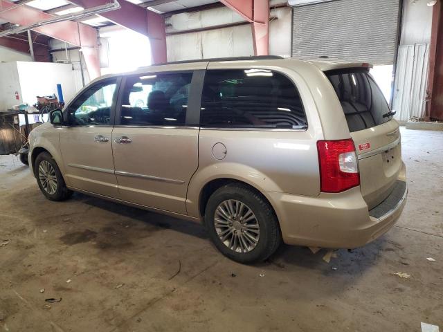 Photo 2 from auction – 2015 CHRYSLER TOWN & COU with VIN 2C4RC1CG6FR553490