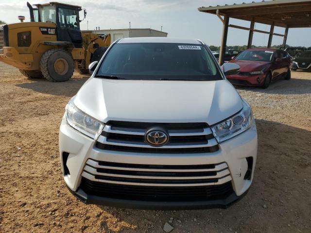 Photo 5 from auction – 2019 TOYOTA HIGHLANDER with VIN 5TDZARFH0KS044909