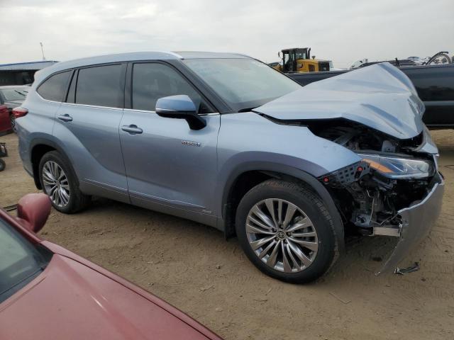 Photo 4 from auction – 2021 TOYOTA HIGHLANDER with VIN 5TDEBRCH8MS050783