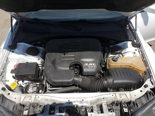 Photo 11 from auction – 2015 CHRYSLER 300 S with VIN 2C3CCABG8FH829332