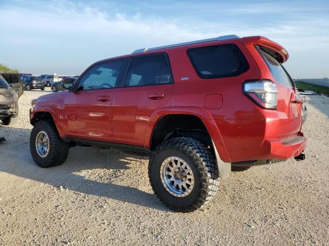 Photo 2 from auction – 2018 TOYOTA 4RUNNER SR with VIN JTEBU5JR9J5490106