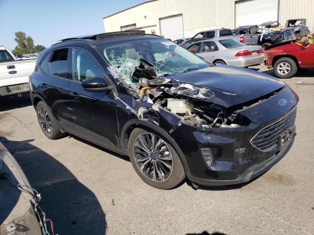 Photo 4 from auction – 2021 FORD ESCAPE SE with VIN 1FMCU9BZ9MUB17670