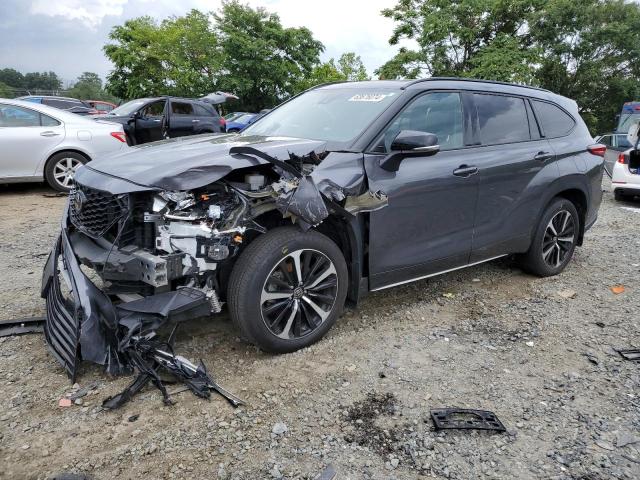 TOYOTA HIGHLANDER 2022 with VIN 5TDLZRBH8NS238743 - Photo from auction