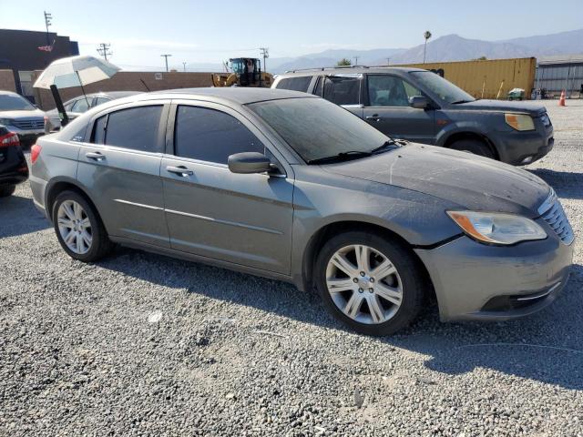 Photo 4 from auction – 2012 CHRYSLER 200 LX with VIN 1C3CCBAB1CN316986