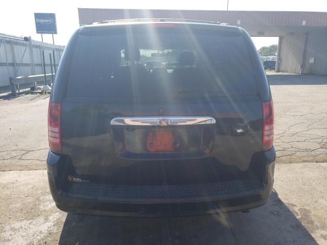 Photo 6 from auction – 2010 CHRYSLER TOWN & COU with VIN 2A4RR8D11AR431401