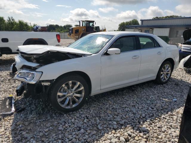 CHRYSLER 300 LIMITE 2015 with VIN 2C3CCARGXFH782097 - Photo from auction