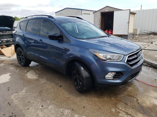 Photo 4 from auction – 2018 FORD ESCAPE SE with VIN 1FMCU0GD0JUC01882