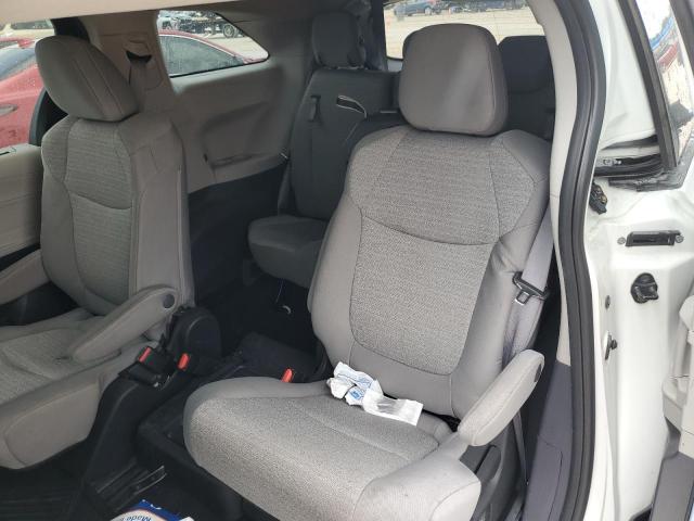 Photo 10 from auction – 2022 TOYOTA SIENNA LE with VIN 5TDKRKEC9NS080593