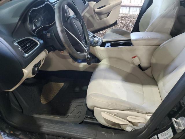 Photo 7 from auction – 2015 CHRYSLER 200 LIMITE with VIN 1C3CCCAB8FN655772