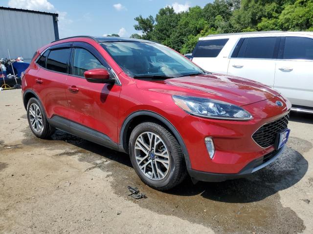 Photo 4 from auction – 2021 FORD ESCAPE SEL with VIN 1FMCU0H64MUA29067