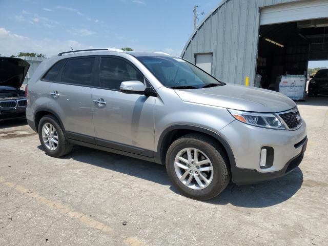 Photo 4 from auction – 2014 KIA SORENTO LX with VIN 5XYKT4A61EG457475