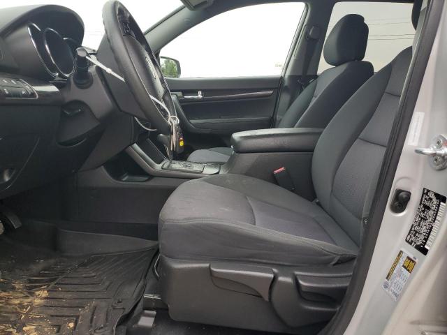 Photo 7 from auction – 2013 KIA SORENTO LX with VIN 5XYKTDA22DG348700
