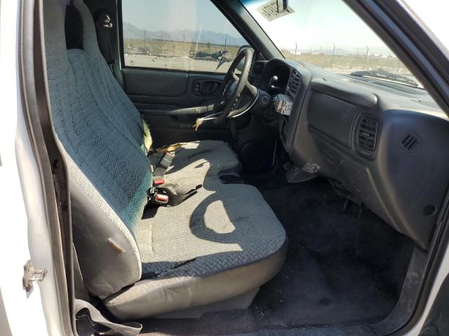 Photo 10 from auction – 2002 GMC SONOMA with VIN 1GTCS14W828217697