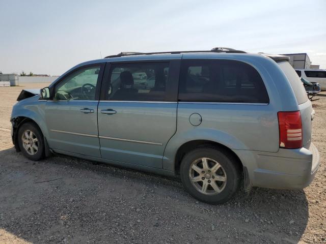Photo 2 from auction – 2010 CHRYSLER TOWN & COU with VIN 2A4RR5D17AR109103