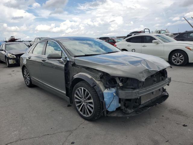 Photo 4 from auction – 2017 LINCOLN MKZ PREMIE with VIN 3LN6L5A92HR649043