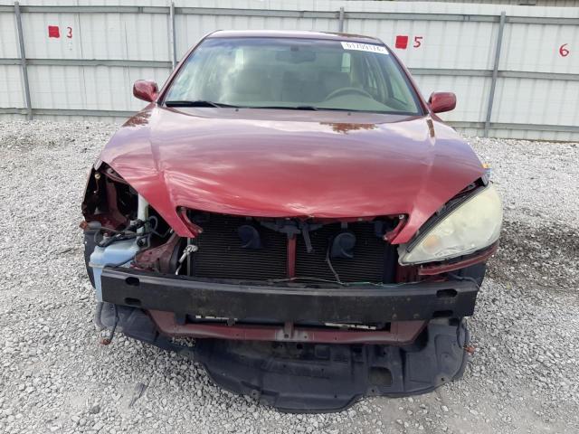 Photo 5 from auction – 2005 TOYOTA CAMRY LE with VIN 4T1BF30K15U103160