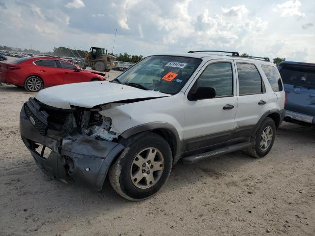 Photo 1 from auction – 2005 FORD ESCAPE XLT with VIN 1FMYU03185KB07882