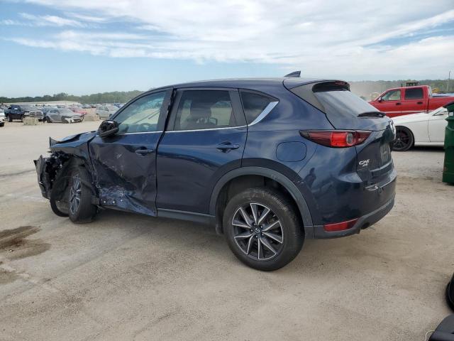 Photo 2 from auction – 2018 MAZDA CX-5 TOURI with VIN JM3KFBCM7J0435740