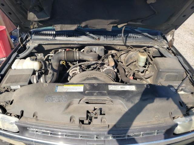 Photo 11 from auction – 1999 CHEVROLET SILVERADO with VIN 1GCEC19W8XZ204061
