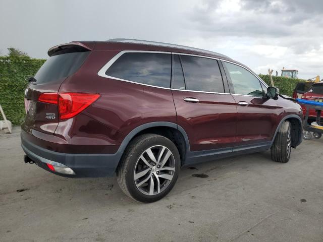 Photo 3 from auction – 2017 HONDA PILOT TOUR with VIN 5FNYF6H91HB057294