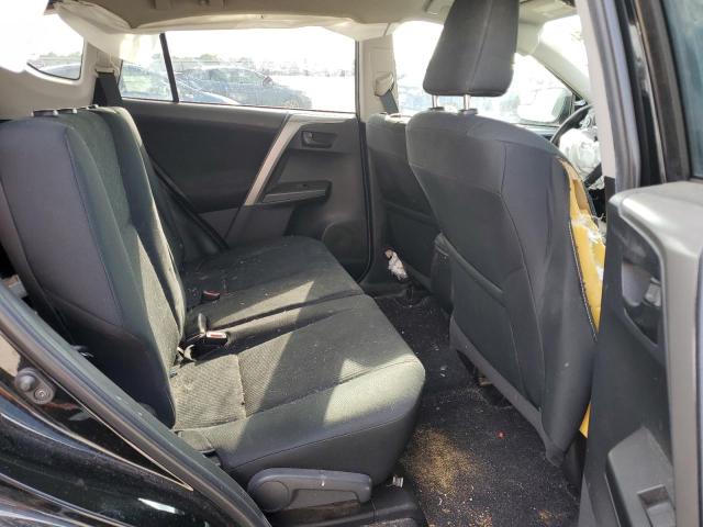 Photo 11 from auction – 2018 TOYOTA RAV4 LE with VIN 2T3BFREV5JW727082