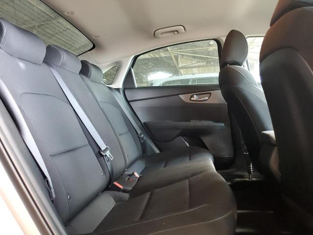 Photo 10 from auction – 2021 KIA FORTE FE with VIN 3KPF24AD5ME378048