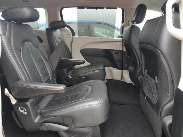Photo 11 from auction – 2018 CHRYSLER PACIFICA T with VIN 2C4RC1BG9JR228214