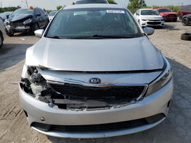 Photo 5 from auction – 2017 KIA FORTE LX with VIN 3KPFK4A72HE045077
