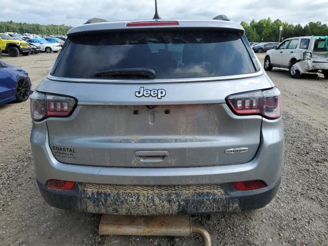 Photo 6 from auction – 2022 JEEP COMPASS LA with VIN 3C4NJCBB8NT109593