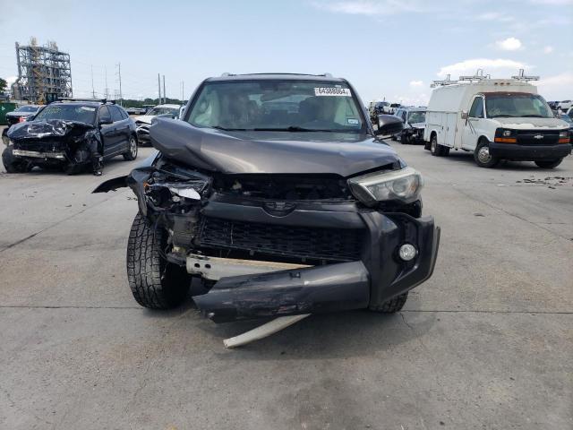 Photo 5 from auction – 2016 TOYOTA 4RUNNER SR with VIN JTEZU5JR5G5137983