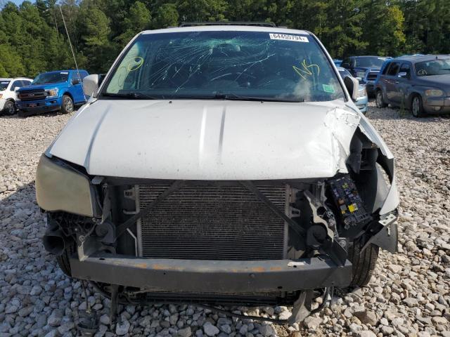 Photo 5 from auction – 2016 CHRYSLER TOWN & COU with VIN 2C4RC1BG4GR289284