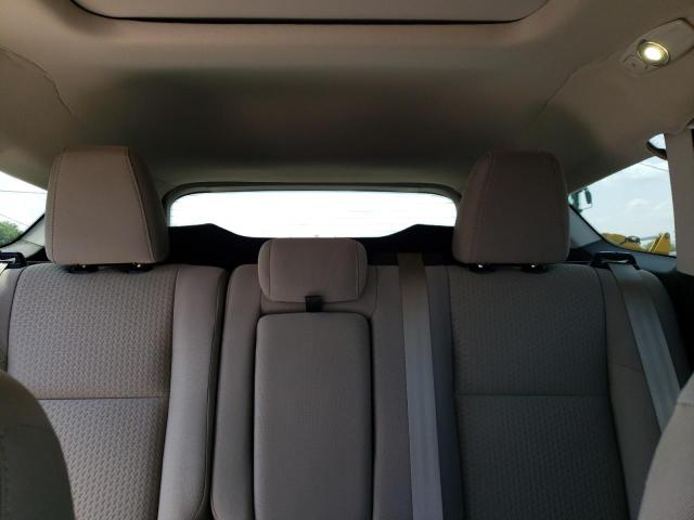 Photo 10 from auction – 2017 FORD ESCAPE SE with VIN 1FMCU9G97HUA76440
