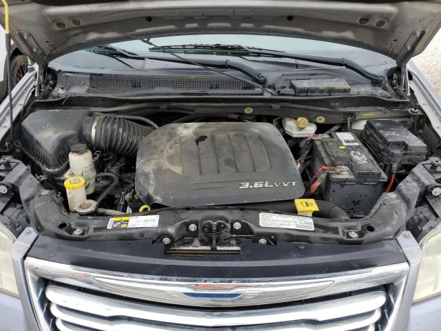 Photo 12 from auction – 2013 CHRYSLER TOWN & COU with VIN 2C4RC1GG1DR715937