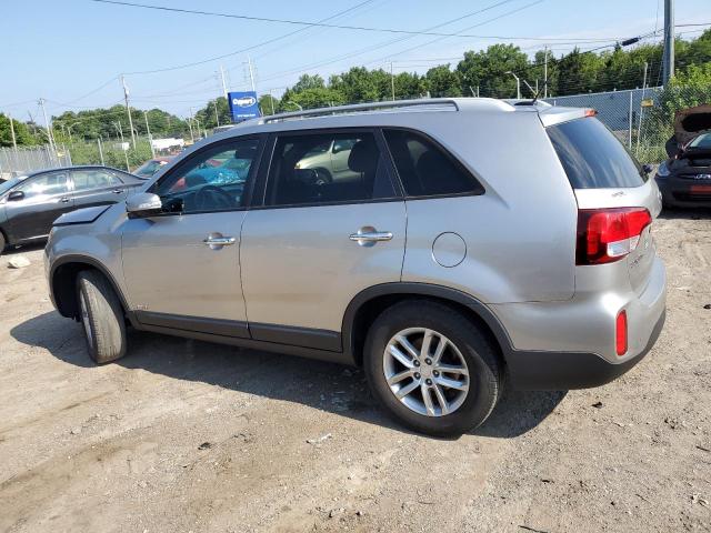 Photo 2 from auction – 2015 KIA SORENTO LX with VIN 5XYKTCA64FG571966