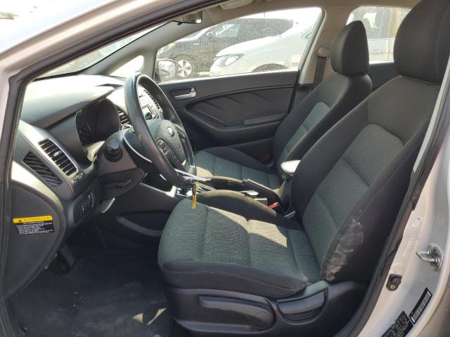 Photo 7 from auction – 2017 KIA FORTE LX with VIN 3KPFK4A72HE045077