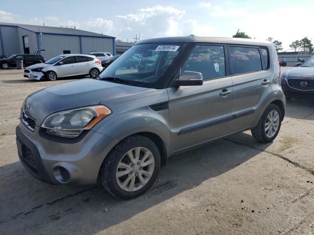 KIA SOUL + 2013 with VIN KNDJT2A63D7555371 - Photo from auction