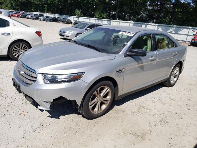 FORD TAURUS SE 2017 with VIN 1FAHP2D86HG137785 - Photo from auction