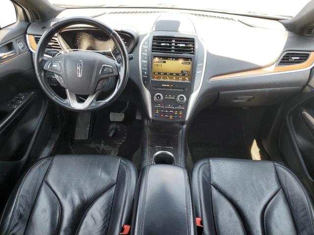 Photo 8 from auction – 2016 LINCOLN MKC RESERV with VIN 5LMCJ3D93GUJ29995
