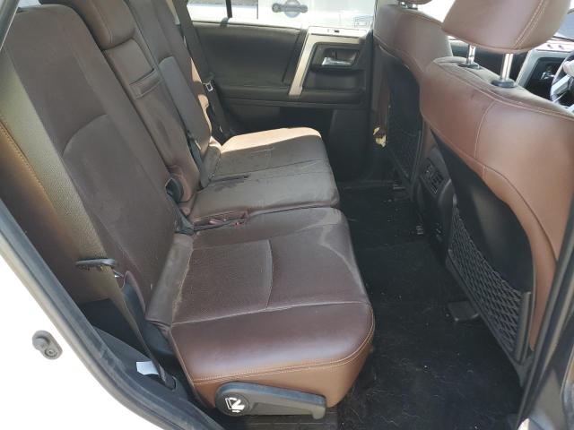 Photo 10 from auction – 2019 TOYOTA 4RUNNER SR with VIN JTEBU5JR8K5626436