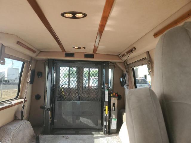 Photo 10 from auction – 2003 DODGE RAM VAN B1 with VIN 2D6WB11Y13K517500