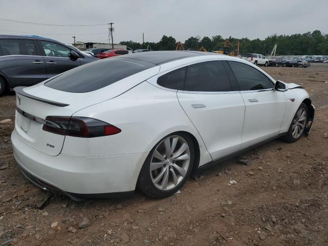 Photo 3 from auction – 2013 TESLA MODEL S with VIN 5YJSA1DP3DFP06468