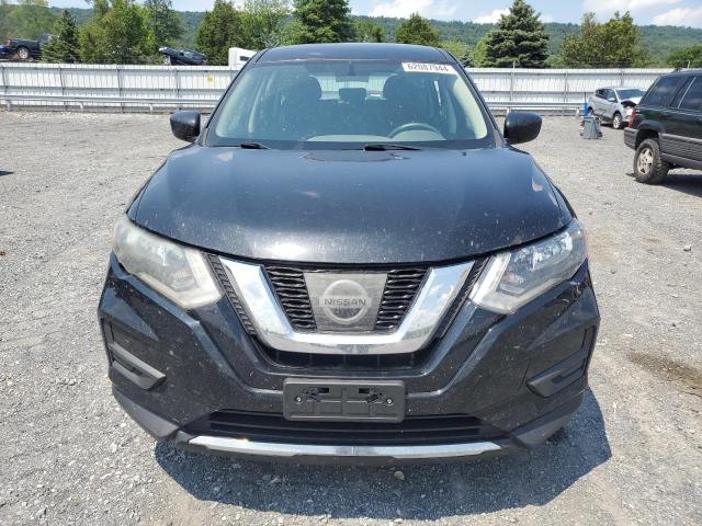 Photo 5 from auction – 2017 NISSAN ROGUE S with VIN KNMAT2MV0HP614336