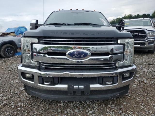 Снимка 5 от търг – 2017 FORD F350 SUPER с VIN 1FT8W3DTXHEB16067