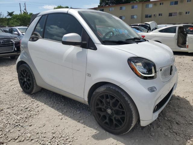 Photo 4 from auction – 2017 SMART FORTWO with VIN WMEFK5DA0HK173197