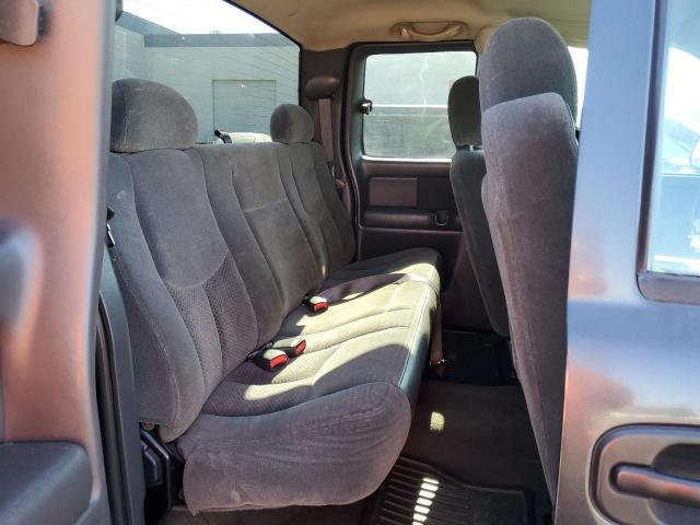 Photo 10 from auction – 2004 CHEVROLET SILVERADO with VIN 1GCEC19X64Z242778