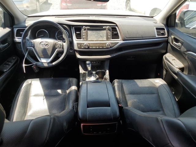 Photo 8 from auction – 2018 TOYOTA HIGHLANDER with VIN 5TDDZRFH3JS850311